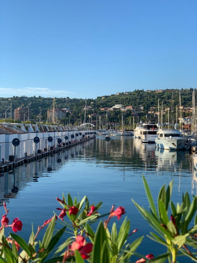 Sirena Floating House Portoroz Villa Exterior photo